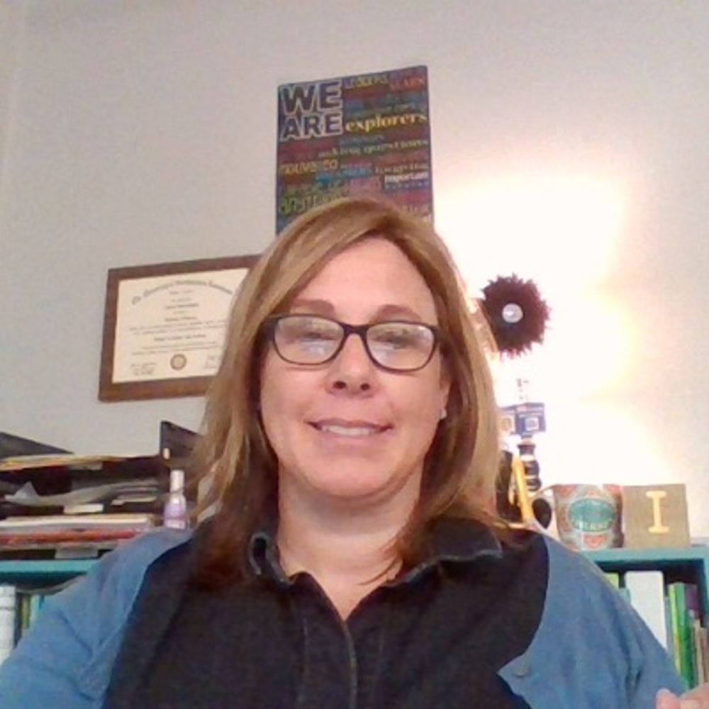 Meet your Posher, Andrea